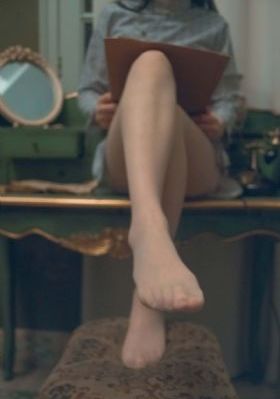 欧美40岁阿姨连衣裙_免费手机在线看片