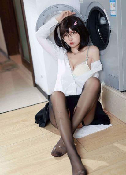 欧美乱妇18q_蓝光免费在线观看
