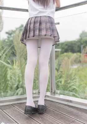 17欧美棒球服街拍_剧情片电影完整版在线观看