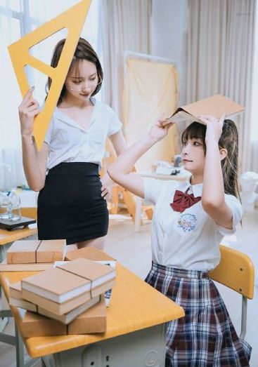 欧美光源环形灯管w_4K全集免费观看