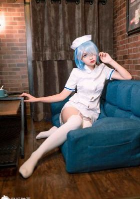 欧美亚洲制服丝袜在线_剧情片HD高清在线观看