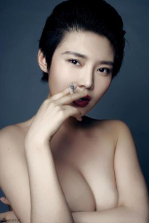 黄色大片国产_BD英语高清迅雷在线观看