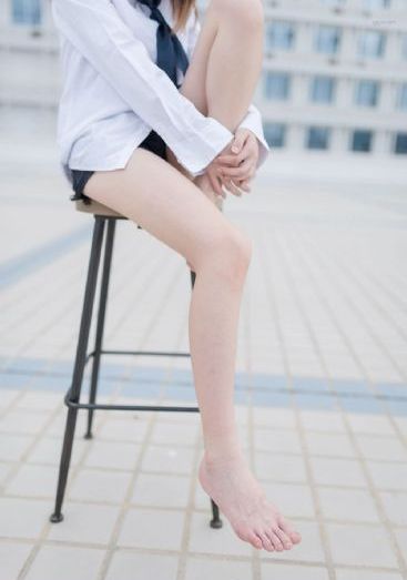 黑白欧美美女壁纸高清_BD韩语免费在线播放