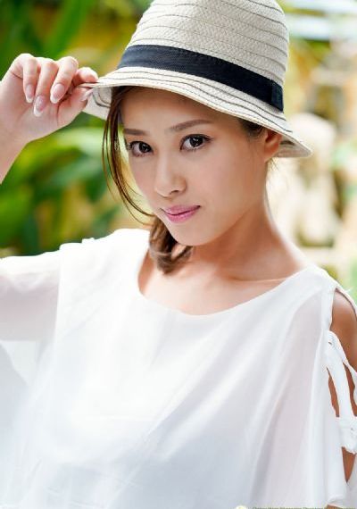 欧美性教育伦理视频_十万网红美女美酱