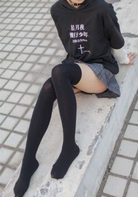 亚洲国产二区综合_720免费观看超清
