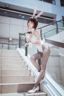 欧美虐阴虐乳_1080日本电影免费